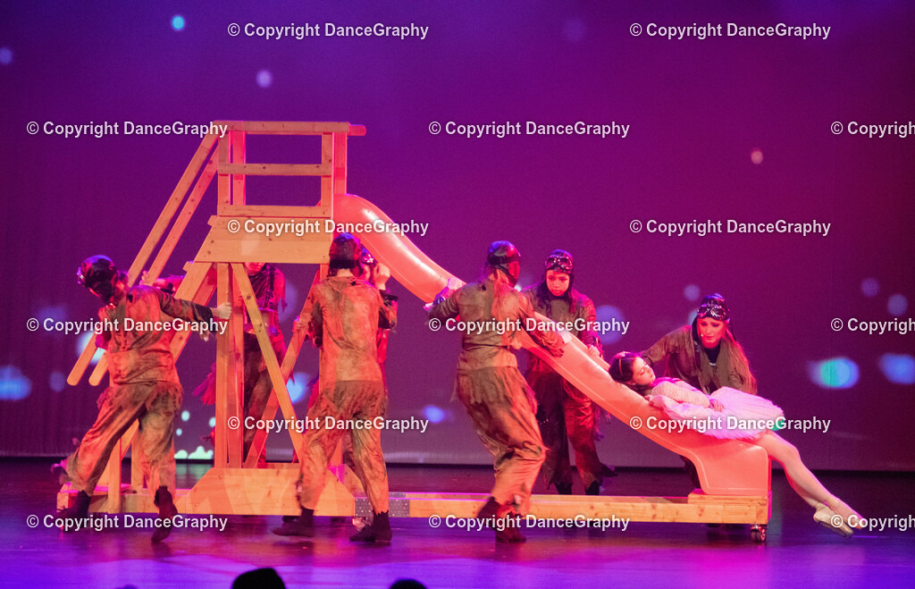 GPHY2332 | DanceGraphy - Realisiert mit Pictrs.com