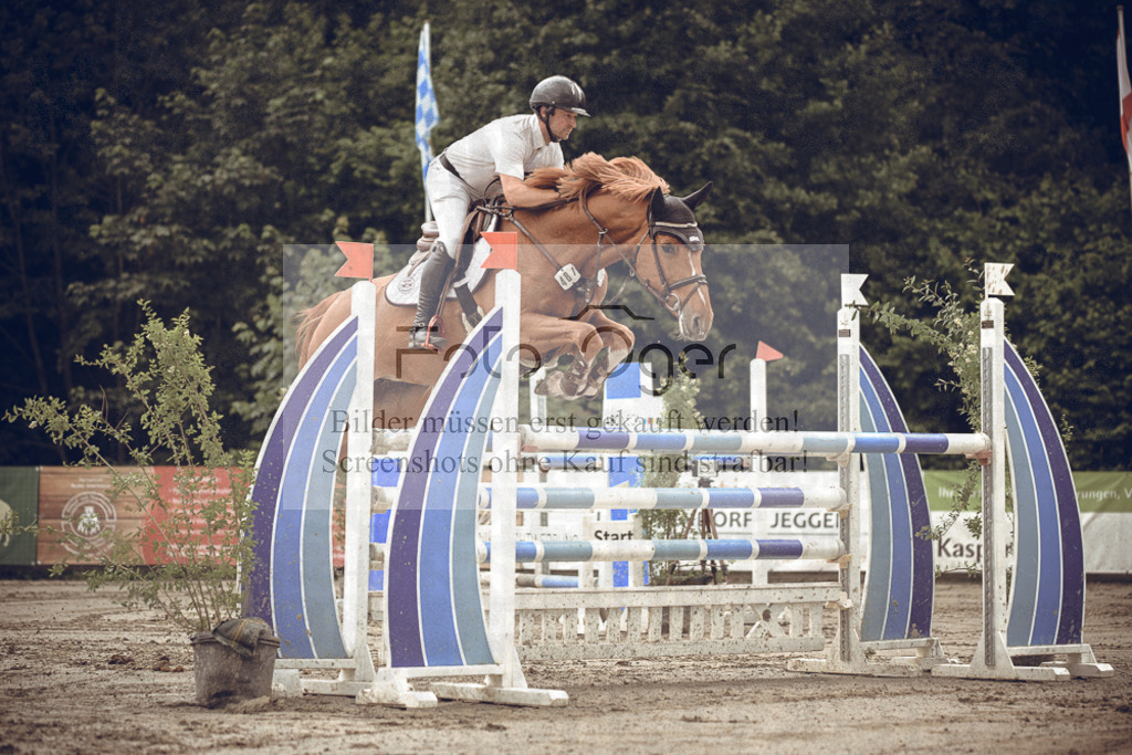 20240530-DOS_2755 | Entdecke hochwertige Reitturnierfotos von Foto Oger. Professionell, emotional und authentisch – jetzt Lieblingsmomente im Shop bestellen.Deutschlandweite Turnierfotografie. - Realisiert mit Pictrs.com