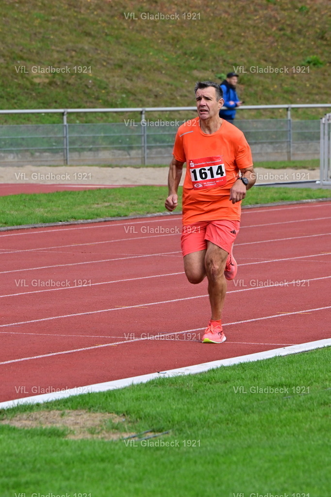 2026-08-23_Sparkassenlauf_5KM_RKrü_000265 | Die Fotografen - Realisiert mit Pictrs.com