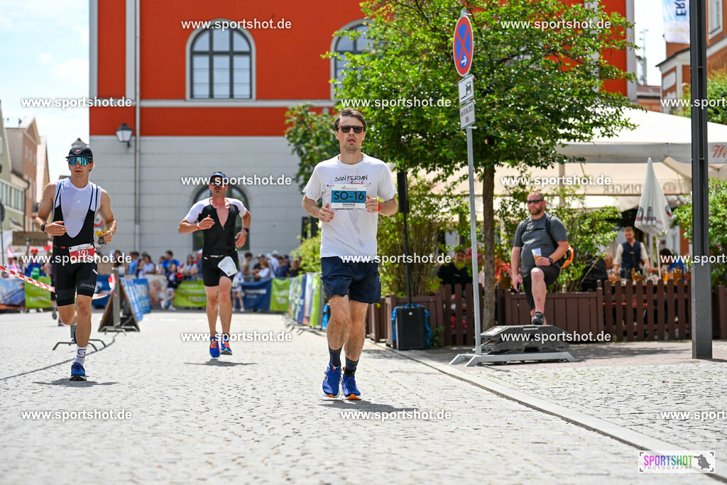 SZI_7430 | Stadttriathlon Erding 2025. #yourpictrs #sportshot_your_pictrs @Sportshotphotography #stadttriathlonerding Copyright: www.sportshot.de