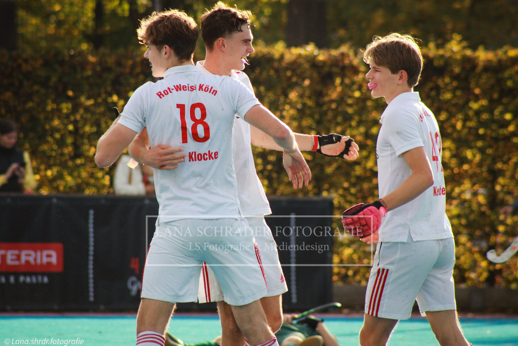 DM22 HALBFINALE RWK-HTCU 22.10.22-42 | lanaschraderfotografie - Realisiert mit Pictrs.com