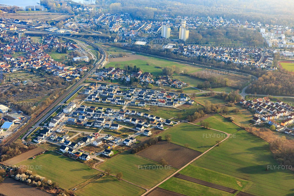 Luftbild: Neubaugebiet Paul Klee Ring in Wörth am Rhein im Bundesland Rheinland-Pfalz in Deutschland. Foto: IMG_113221.jpg vom 23.03.2019 durch Werner Riehm/FLY-FOTO.de