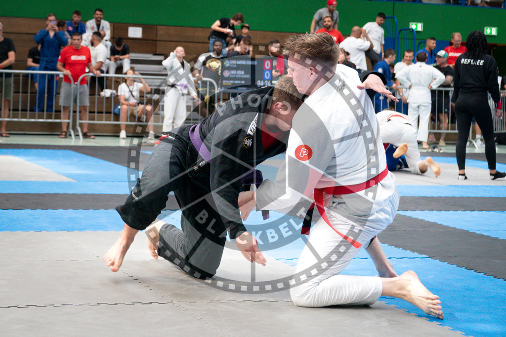 20240908PBB4180 | Athletes compete during the AJP Hamburg competition on September 8, 2024 in Hamburg, northern Germany.