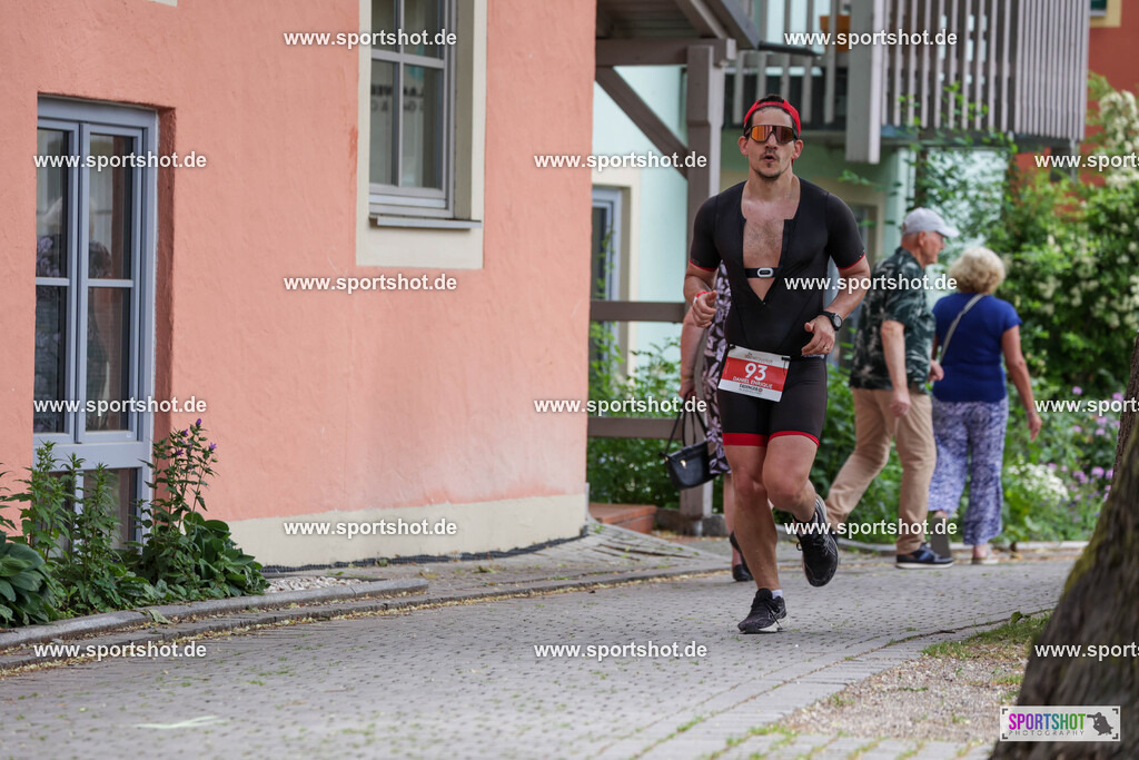 KSZ_6286 | Stadttriathlon Erding 2025. #yourpictrs #sportshot_your_pictrs @Sportshotphotography #stadttriathlonerding Copyright: www.sportshot.de