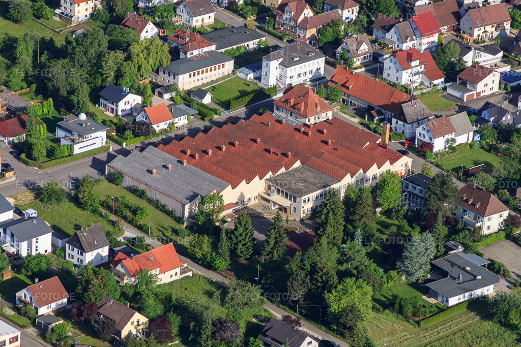 Luftbild: Hörmann in Laichingen im Bundesland Baden-Württemberg in Deutschland. – Foto: IMG_67312.jpg vom 08.06.2014 durch Werner Riehm/FLY-FOTO.de – Auflösung des Originals: 4752 x 3168 px – HÖRMANN Kommunikation & Netze