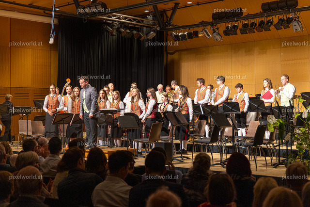 Frühlingskonzert der Stadtkapelle Feldkirchen | Bildershop von pixelworld.at - Realisiert mit Pictrs.com