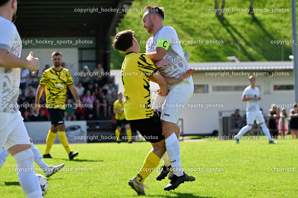 SC Magdalen vs. FC Faakersee | #7 Felix Michael Bachlechner FC Faakersee, #15 Christoph Wolfgang Erlacher SC Magdalen, SC Magdalen vs. FC Faakersee, SC Magdalen vs. FC Faakersee am 14.04.2024 in Villach (Sportplatz St. Magdalen), Austria, (Photo by Bernd Stefan)