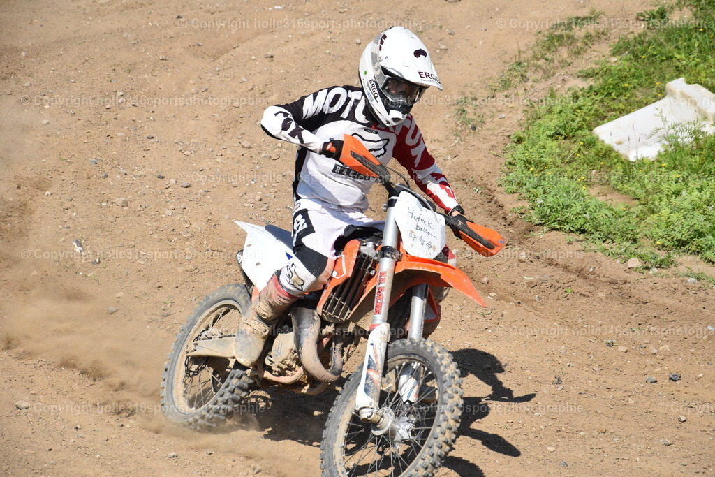 DSC_0007 | Sportfotografie , Motorsport, Motoross, Reitsport, Mointainbike, Enduro,
Landschaft , Outdoor, Eventfotografie, Landschaft, Bilder online bestellen - Realisiert mit Pictrs.com