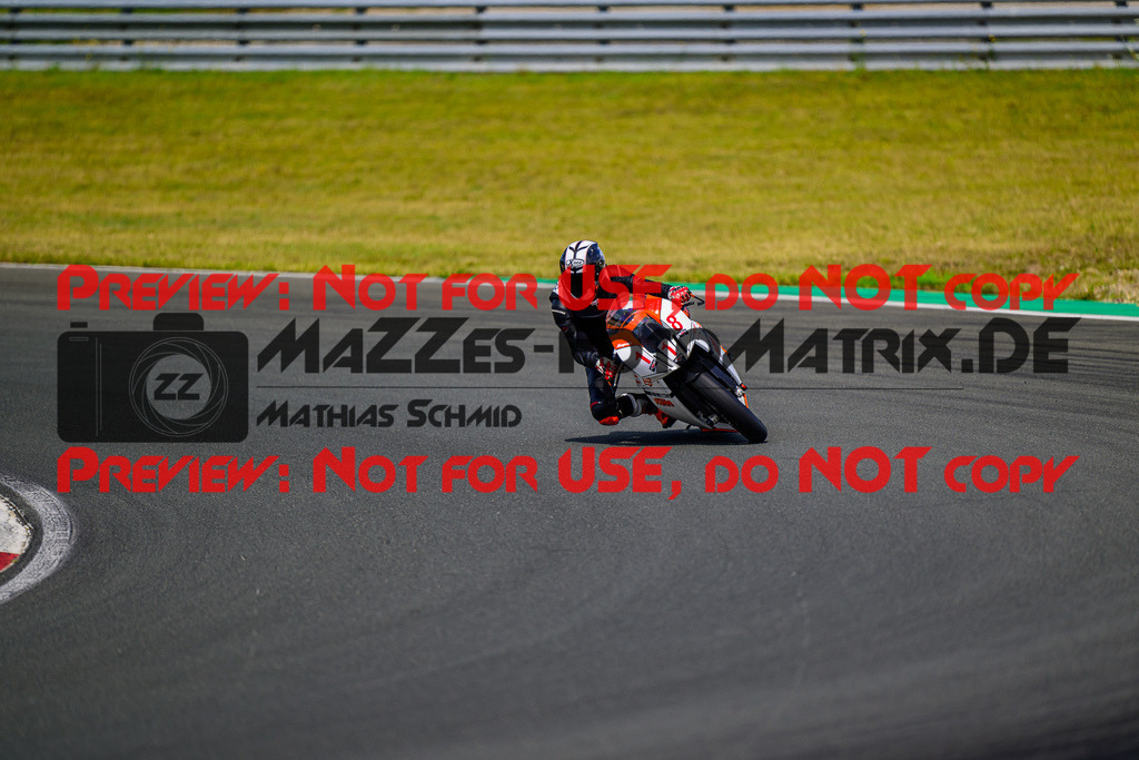 MaZZes_FotoMatrix_240725_6007705_4522 | ROT