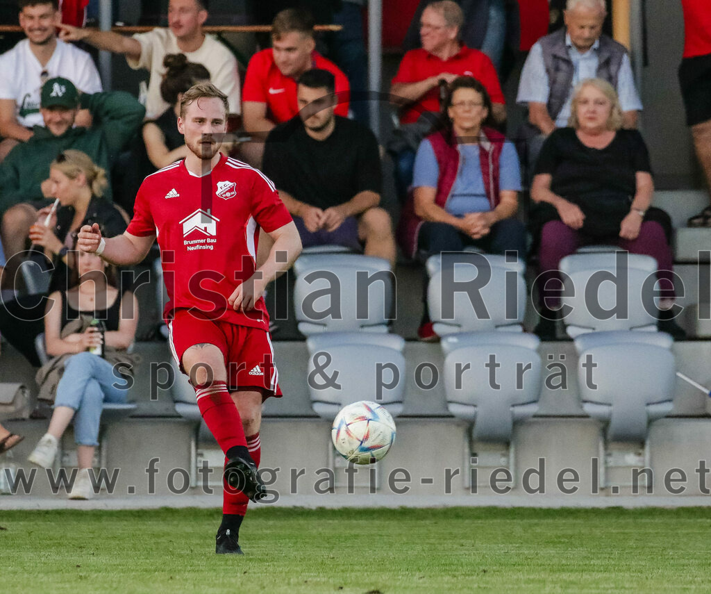 2023-09-07_035_FC_Finsing_gegen_FC_Moosinning_II | Finsing, Deutschland, 07.09.2023:
Fußball, Kreisliga 2023 / 2024, 8. Spieltag, FC Finsing gegen FC Moosinning II, Endergebnis: 3:0

Dominik Bluhme (FC Finsing, #16)

Foto: Christian Riedel / fotografie-riedel.net