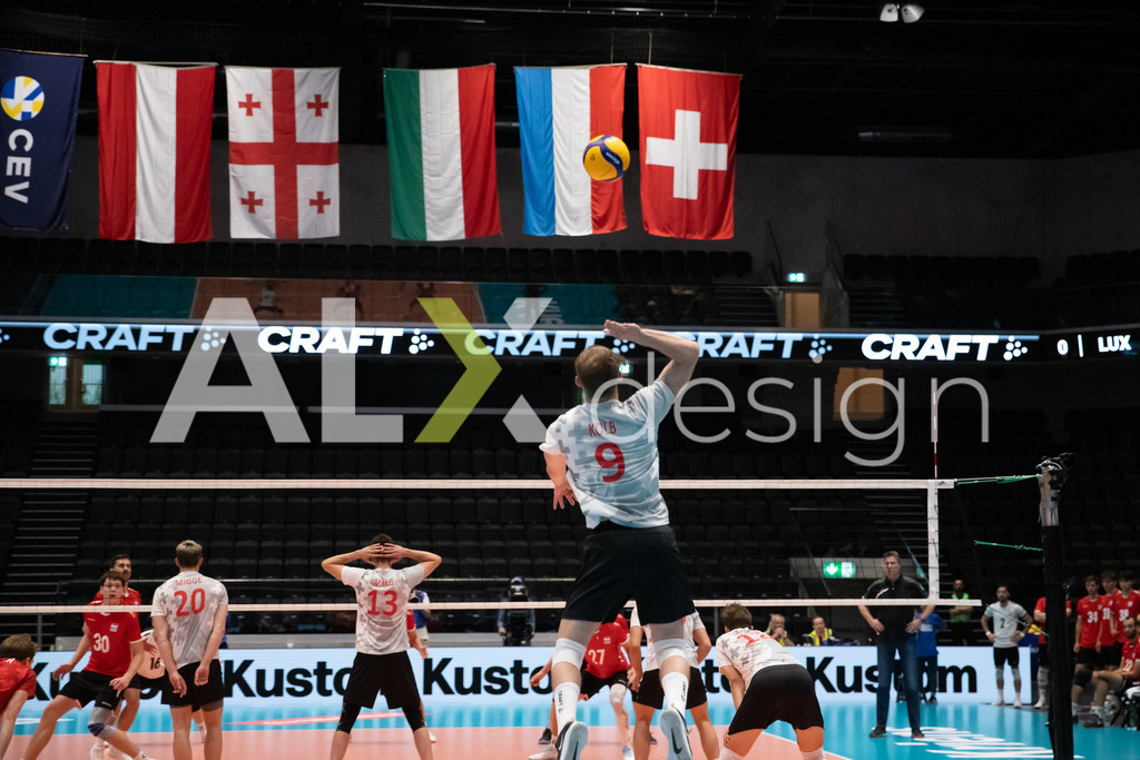 Luxembourg v Switzerland - CEV European League Men | KRIENS, SWITZERLAND - JUNE 12: CYRIL KOLB of Switzerland serve  during the CEV European League match between Luxembourg and Switzerland at Pilatus Arena on June 12, 2026 in Kriens, Switzerland. - Realisiert mit Pictrs.com