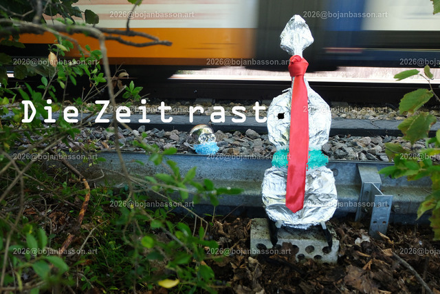 300dpi_DieZeitRast-6T4T | Ironische, lustige Fotomontagen, Fotodesign Musik, Musikinstrumente ohne KI. Klavier. Geigen. Violinen. Bratschen. Trompeten. Tubas. Cello. Celli. Kontrabass. Kaufen Sie die Bilder in einer geschützten Galerie bequem online. - Realisiert mit Pictrs.com