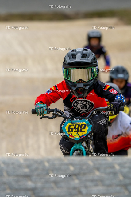 BayBMX2026-06467 | Fotogalerie von Thomas Dettweiler mit Eventbildern und lizenzfreien Fotos. Perfekt als Wandbild, für Büro, Website oder private Nutzung. - Realisiert mit Pictrs.com