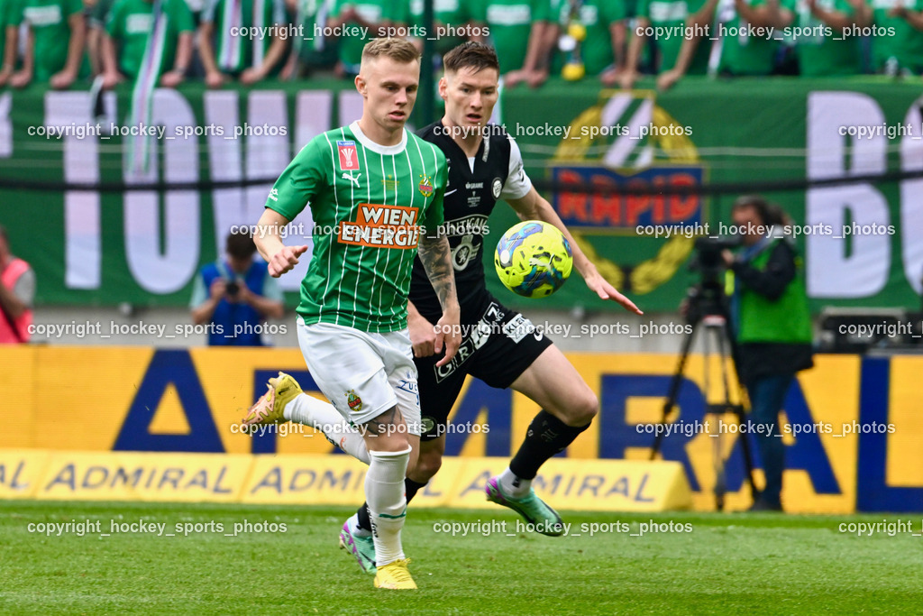 SK Puntigamer Sturm vs. SK Rapid Wien Siegerehrung, Impressionen | #28 David Schnegg, #22 Isak Alexander Jansson SK Rapid, SK Puntigamer Sturm vs. SK Rapid Wien Siegerehrung, Impressionen, SK Puntigamer Sturm vs. SK Rapid Wien Siegerehrung, Impressionen am 01.05.2024 in Klagenfurt (Wörthersee Stadion ), Austria, (Photo by Bernd Stefan)