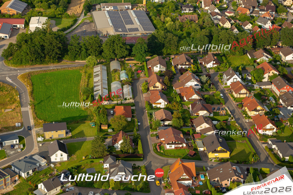 Das Luftbild zeigt :  Marktzeuln - Die Luftaufnahme wurde 2024 vom UL-Flugzeug aus erstellt ( keine Drohne ) - Hochauflösende Luftaufnahme - Für grossformatige Ausdrucke geeignet. Die Geschenkidee !Mit Lizenz und Bildrechte bestellbar