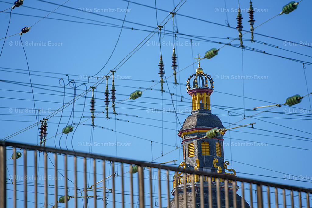 Strom_10 | CEUS Design - Realisiert mit Pictrs.com