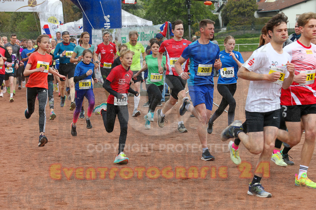 220501_1020_EX1_8369 | Sportfotografie im Rhein-Sieg Kreis, Köln, Bonn, NRW, Rheinland Pfalz, Hessen, etc. Unser Tätigkeitsfeld umfasst den Laufsport vom Volkslauf über den Marathon, Duathlon, Triathon bis zum Ultralauf wie Kölnpfad Ultra oder Schindertrail.