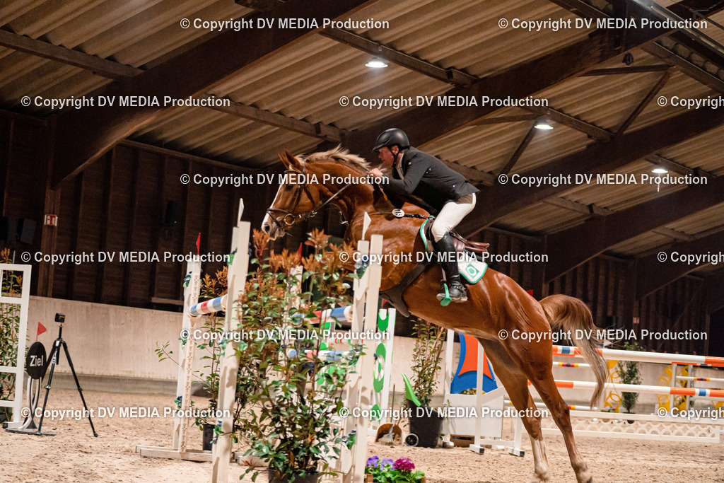 Springen Tag 2-907 | dv-media-shop - Realisiert mit Pictrs.com