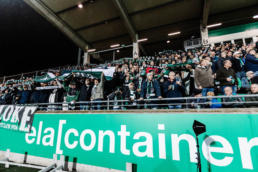 SC Preußen Münster - Fortuna Düsseldorf 1895 | Das ist die Fotodatenbank für authentische Sportfotografie aus Münster: Markus Paletta fotografiert Teams, Sportler:innen, Kinder, Events & Unternehmen. - Realisiert mit Pictrs.com