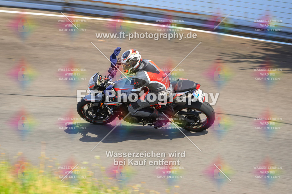 _DSK2702 | Hier findet Ihr Bilder von Touristenfahrten auf der Nürburgring Nordschleife oder von anderen Veranstaltungen die ich besucht habe. Viel Spass beim Durch Schauen 