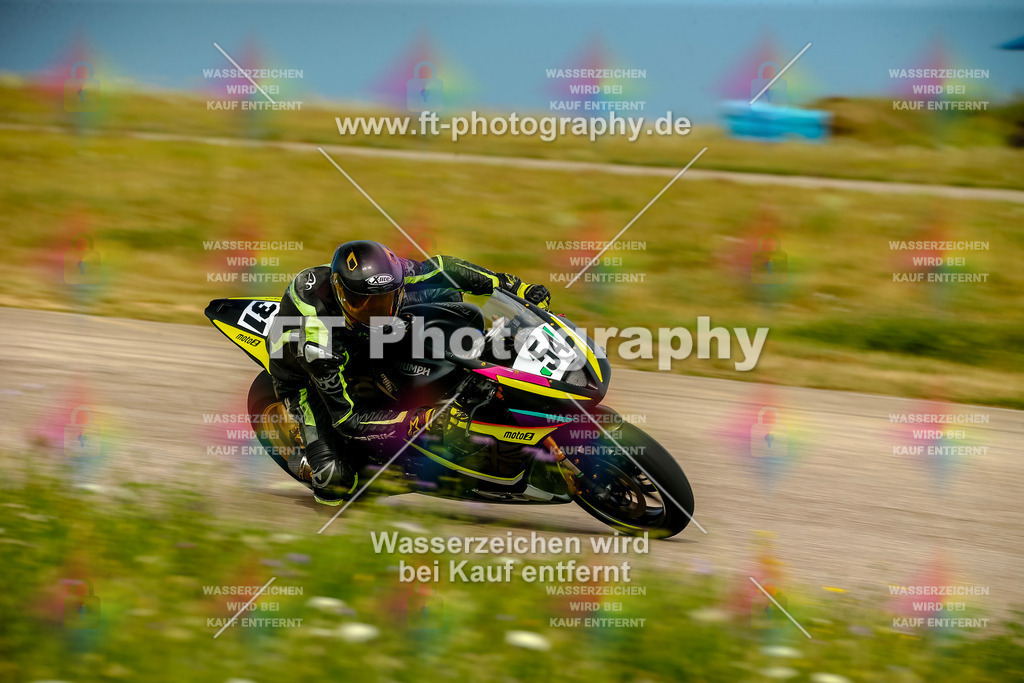 Chambley Juli-0781 | Hier findet Ihr Bilder von Touristenfahrten auf der Nürburgring Nordschleife oder von anderen Veranstaltungen die ich besucht habe. Viel Spass beim Durch Schauen 