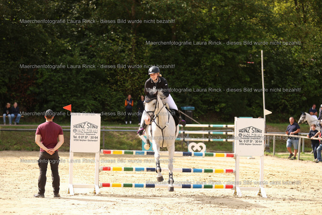 HG9A9138 | laurarinckfotografie - Realisiert mit Pictrs.com