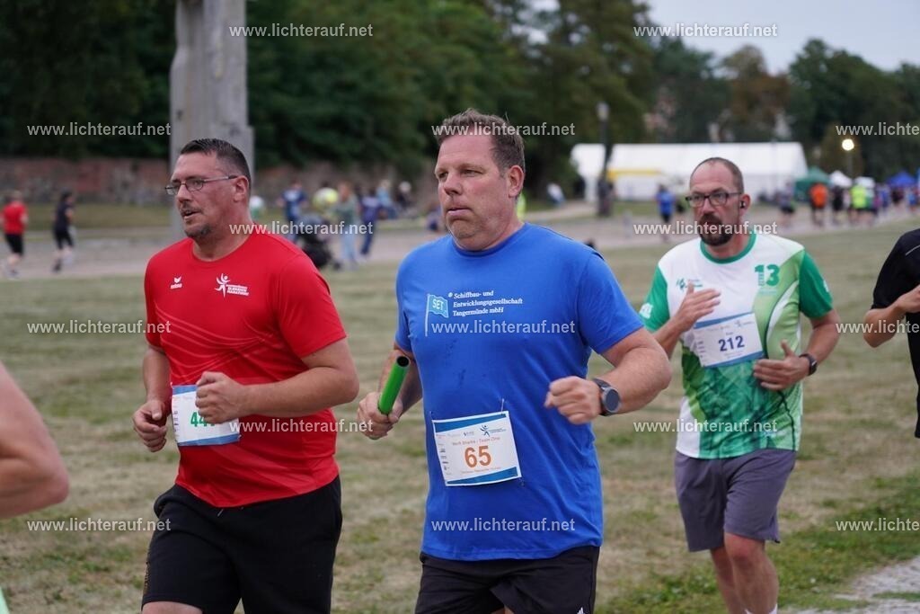 DSC05324 | Lichterlauf  - Realisiert mit Pictrs.com