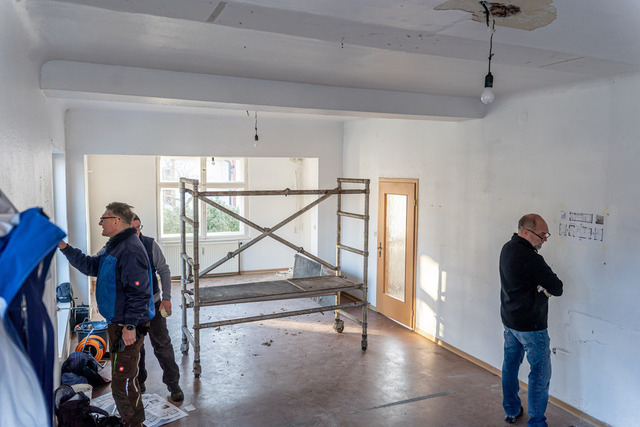 Erster Arbeitseinsatz (002) | Fotograf Holger Kohl aus Falkensee. Eventfotograf, Hochzeitsfotograf, Kita- und Grundschulfotograf.