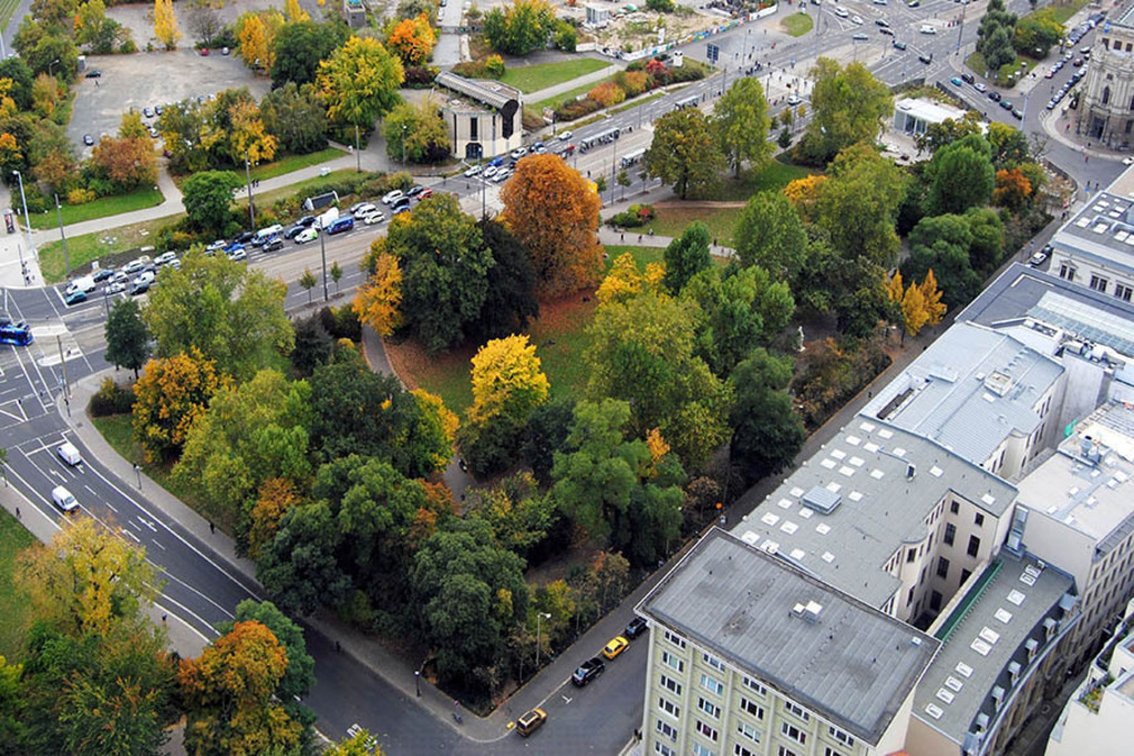 Bildlexikon Leipzig - Promenadenring | Das Team hinter BILDLEXIKON LEIPZIG bündelt historische wie aktuelle Informationen über die Stadt Leipzig in Text und Bild auf einer Plattform und stellt diese der interessierten Öffentlichkeit zur Verfügung.