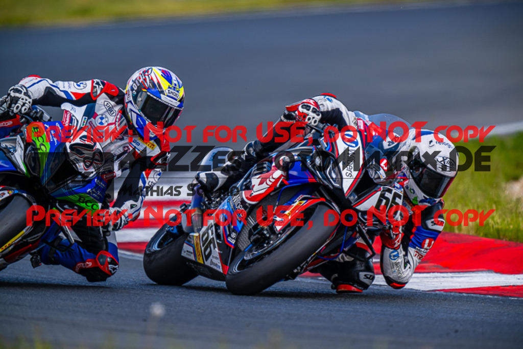 MaZZes_FotoMatrix_220522_7172 | Fotograf Mathias Schmid
Sportfotograf,
Eventfotograf,
Hochzeitsfotograf,
Portraitfotograf