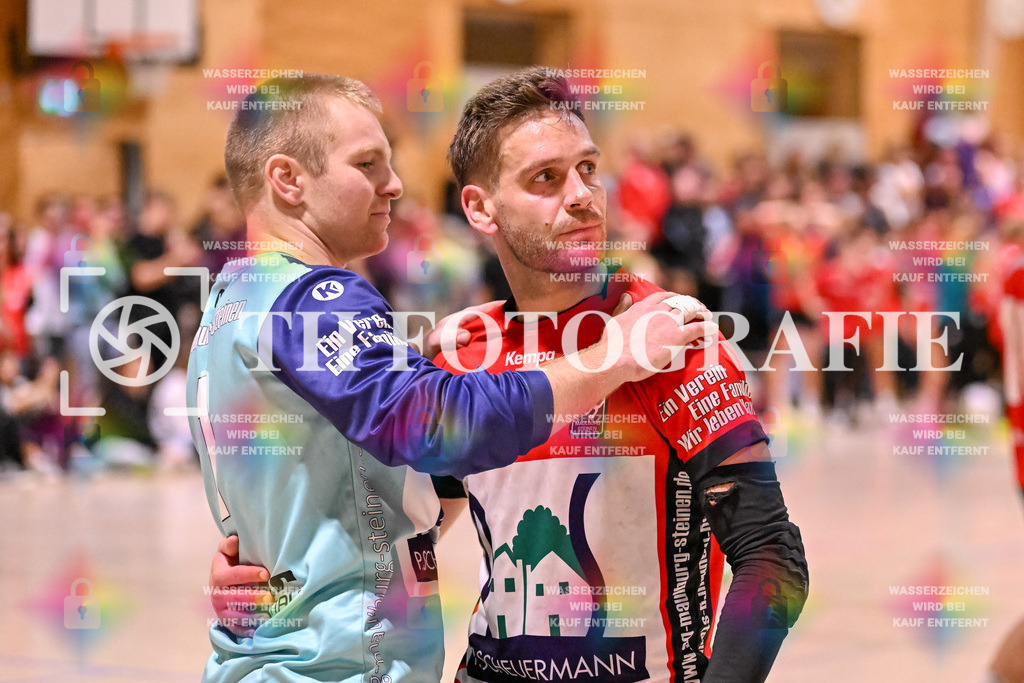 GER, SG Maulburg/Steinen - HSG Dreiland, Handball, Landesliga Suedbaden, 4. Spieltag, Saison 2024/2025, 12.10.2024 | Rubens Freuschle (SG Maulburg/Steinen, #01), Jakob Tiedtke (SG Maulburg/Steinen, #08)GER, SG Maulburg/Steinen - HSG Dreiland, Handball, Landesliga Suedbaden, 4. Spieltag, Saison 2024/2025, 12.10.2024Foto: TH Fotografie/Thomas Hess