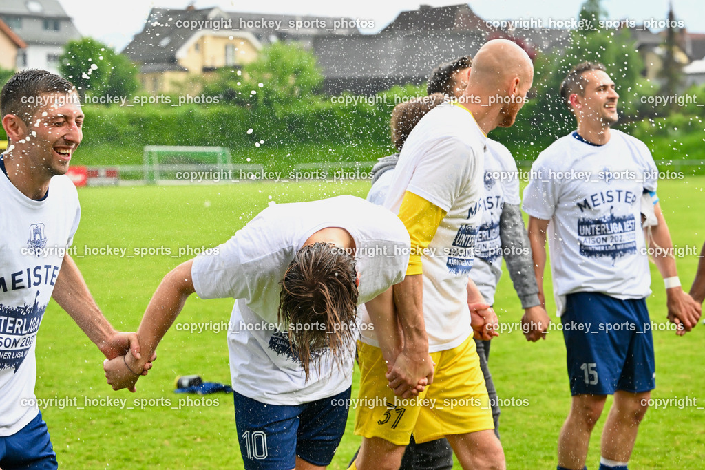 ATUS Velden Meisterfeier 2023 20.5.2023 | Jubel ATUS Velden Mannschaft, #7 Anel Mujkic, #10 Lukas Lausegger, #31 Alexander Kofler, Sekt Dusche