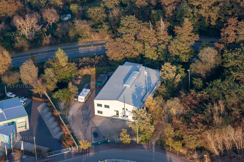 Luftbild: Gewerbegebiet Mittelwegring in Jockgrim im Bundesland Rheinland-Pfalz in Deutschland. Foto: IMG_46127.jpg vom 23.10.2011 durch Werner Riehm/FLY-FOTO.de