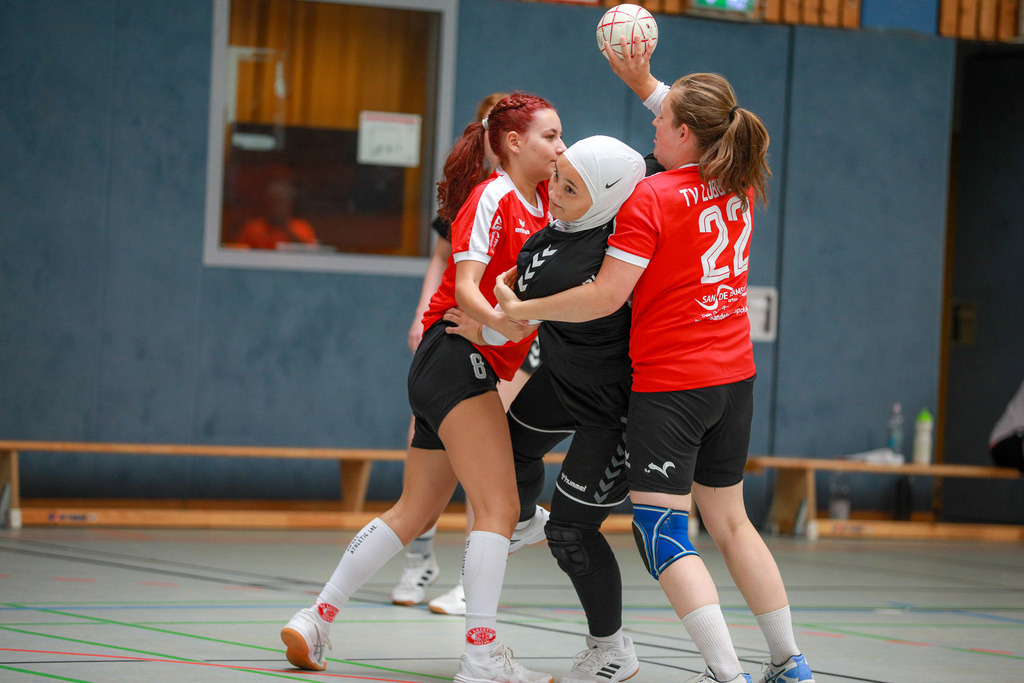 Rheinhausen-Lobberich_Plus_310825_013 | Bildergalerie von Sport-Ereignissen aber auch von weiteren spannenden Dingen - nicht nur vom Niederrhein. In Anlehnung an den bekannten Spruch von Hanns Dieter Hüsch heißt das Motto: "Niederrhein ist überall".  - Realisiert mit Pictrs.com