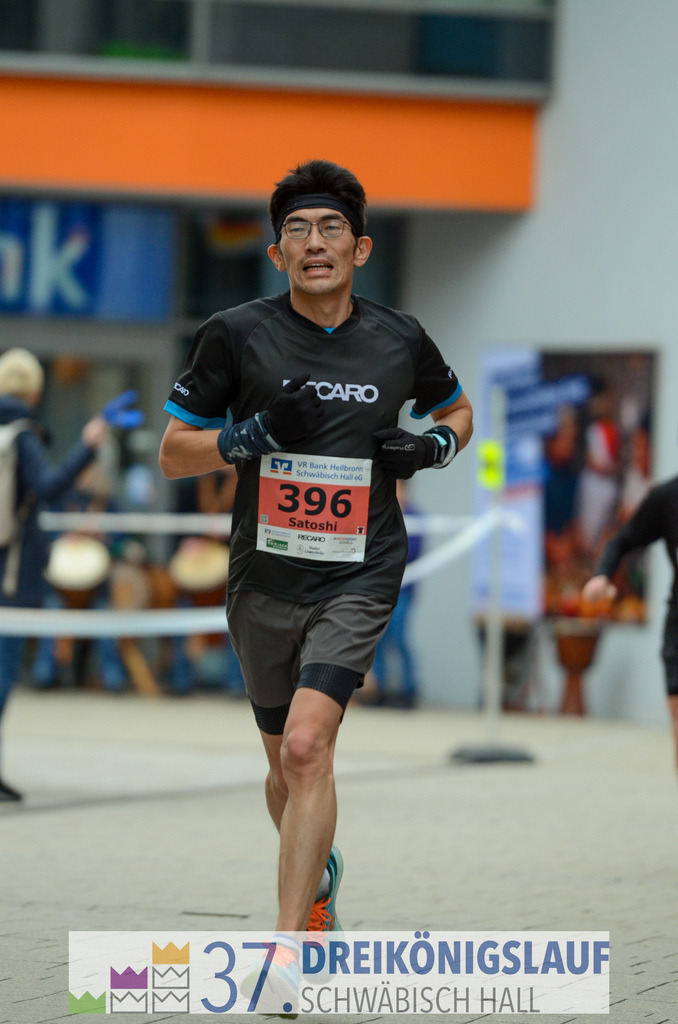 VR Bank Hauptlauf 10000m | 3 Koenigslauf 2023 - Realisiert mit Pictrs.com