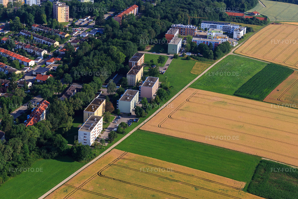 Luftbild: Wohnblöcke an der Birkenstraße in Donauwörth im Bundesland Bayern in Deutschland. Foto: IMG_101745.jpg vom 08.07.2017 durch Werner Riehm/FLY-FOTO.de