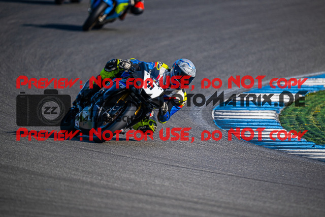 MaZZes_FotoMatrix_230410_2388 | WEISS