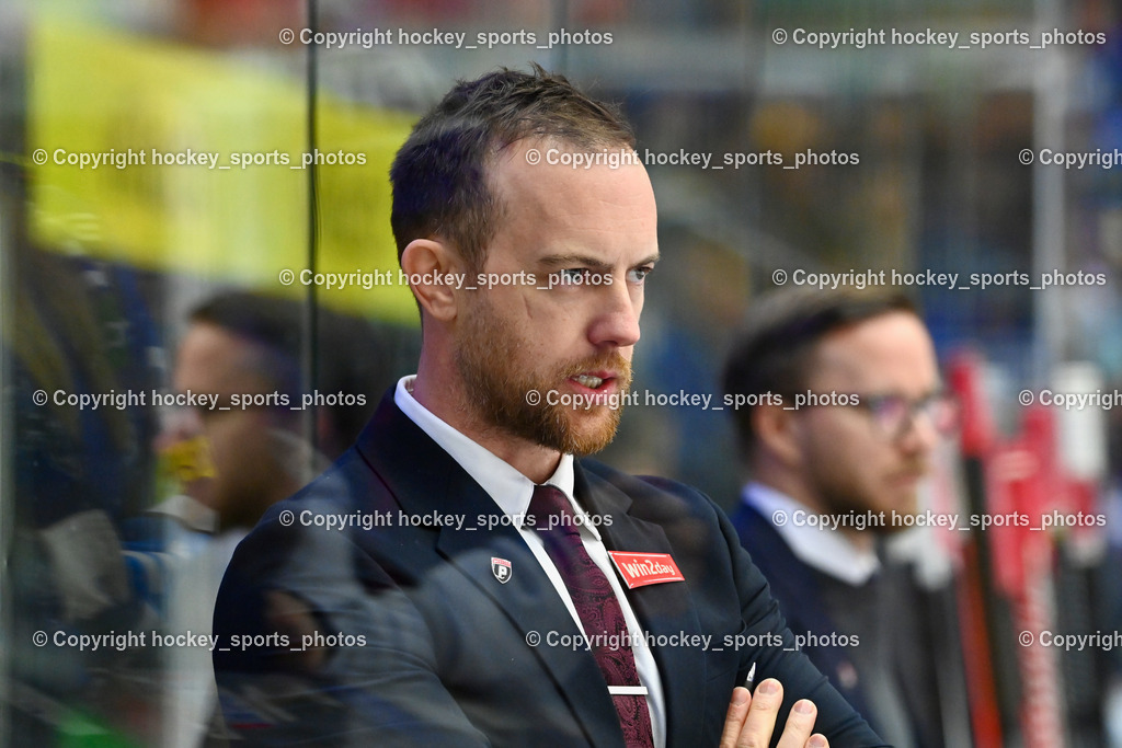EC IDM Wärmepumpen VSV vs. Pioneers Vorarlberg | Headcoach PIONEERS VORARLBERG STANLEY DYLAN, EC IDM Wärmepumpen VSV vs. Pioneers Vorarlberg, EC IDM Wärmepumpen VSV vs. Pioneers Vorarlberg am 14.12.2024 in Villach (Stadthalle Villach), Austria, (Photo by Bernd Stefan)