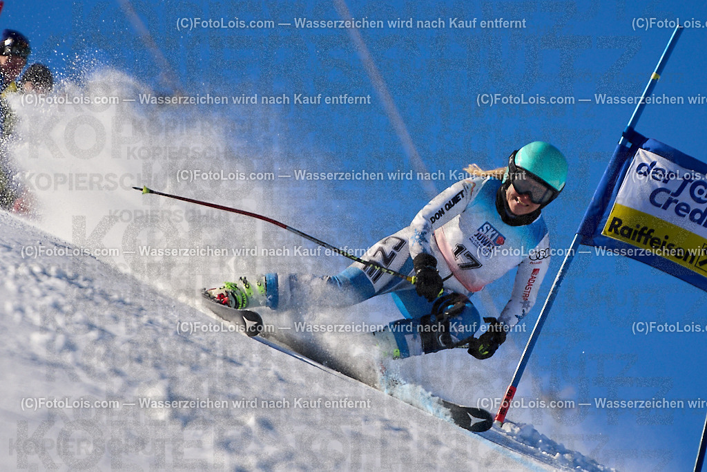 ALP3513_MASTERS-Cup_GS-C Damen_Ledvinova Hana | (C)FotoLois.com, Alois Spandl. FIS Masters-Cup Wildschönau, Giant Slalom auf der Piste Schatzberg GS, Siegerehrung auf dem Dorfplatz Niederau, Sa 13. Januar 2024.