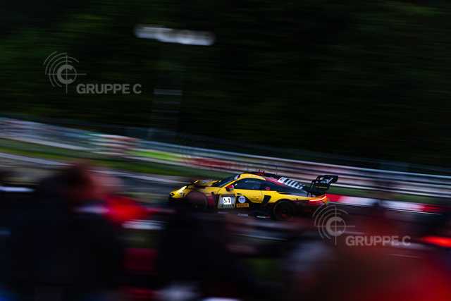 24hNbr24_053021473711695SVS-Verbessert-RR_SVS | 52. ADAC RAVENOL 24h Nürburgring 2024 - Foto: Gruppe C Photography - Realisiert mit Pictrs.com