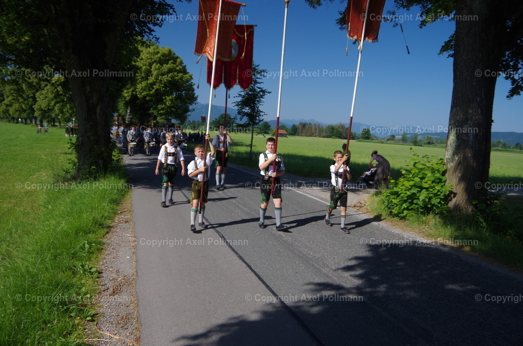 IMGP4781 | fotografiert von Axel PollmannLeonhardi Wallfahrt Benediktbeuern und Murnau, Fronleichnam, Fasching, Landschaft im Loisachtal und Benediktbeuern  - Realized with Pictrs.com
