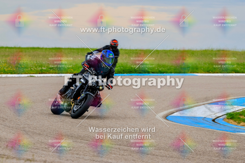 MotoTeam-1685 | Hier findet Ihr Bilder von Touristenfahrten auf der Nürburgring Nordschleife oder von anderen Veranstaltungen die ich besucht habe. Viel Spass beim Durch Schauen 