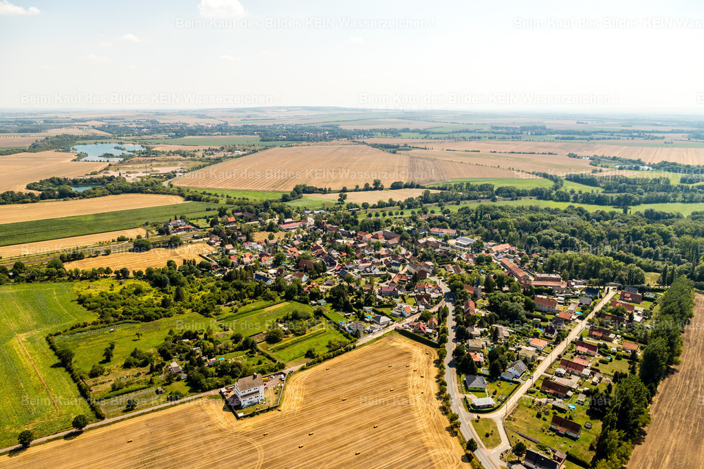 Nienhagen-0288 | Die Magdeburger Platte® - das sind die schönsten Luftbilder von Magdeburg & Sachsen-Anhalt auf Acryl, Leinwand oder zum Download. Das ist Luftbildfotografie & Luftbildaufnahmen mit Drohne & Flugzeug.  - Realizado com Pictrs.com