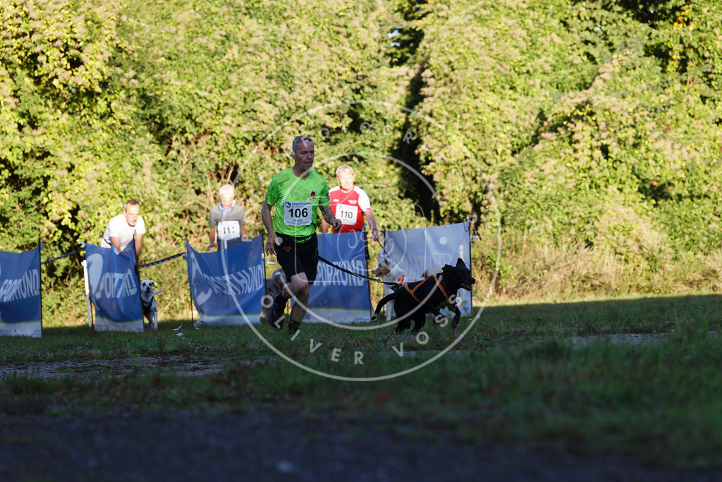 0L8A4519 | Hundefotografie, Tierfotograf, Pfotenfotografie, Fotoshooting Hund, Hunde Portrait, Hundesport, Hundeportraits, Heideshooting, Hunde, Sportfotograf, Hundefotograf, Turnierhundsport, THS,  - Realisiert mit Pictrs.com