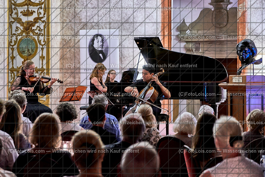 ALS7827_XXXX-Chopin-Festival_Nocturno_Winkel-Biermasz-Javorkai | (C)FotoLois.com, Alois Spandl. XXXX. Chopin-Festival in der Kartause Gaming, 'NOCTURNO' - nächtliches Konzert bei Kerzenlicht in der Barockbibliothek, Sa 17. August 2024.