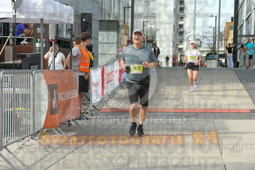 250920_1548_EX1_0697 | Sportfotografie im Rhein-Sieg Kreis, Köln, Bonn, NRW, Rheinland Pfalz, Hessen, etc. Unser Tätigkeitsfeld umfasst den Laufsport vom Volkslauf über den Marathon, Duathlon, Triathon bis zum Ultralauf wie Kölnpfad Ultra oder Schindertrail.