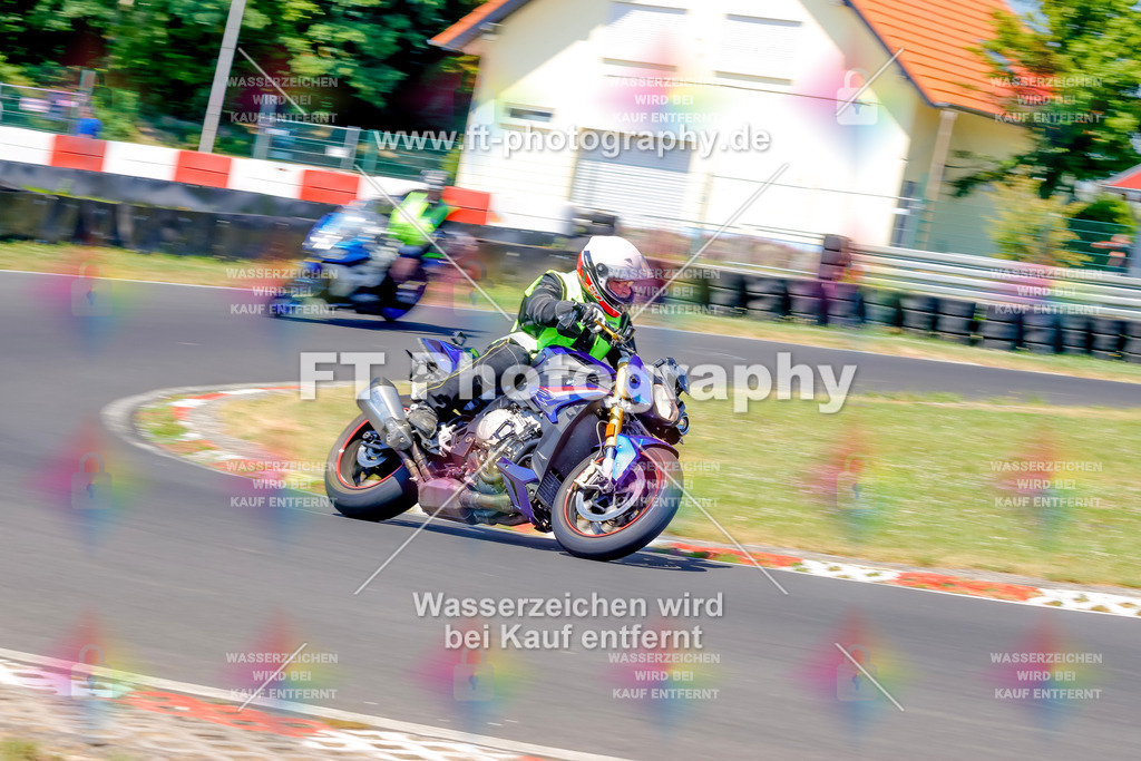 _MOT9503 | Hier findet Ihr Bilder von Touristenfahrten auf der Nürburgring Nordschleife oder von anderen Veranstaltungen die ich besucht habe. Viel Spass beim Durch Schauen 