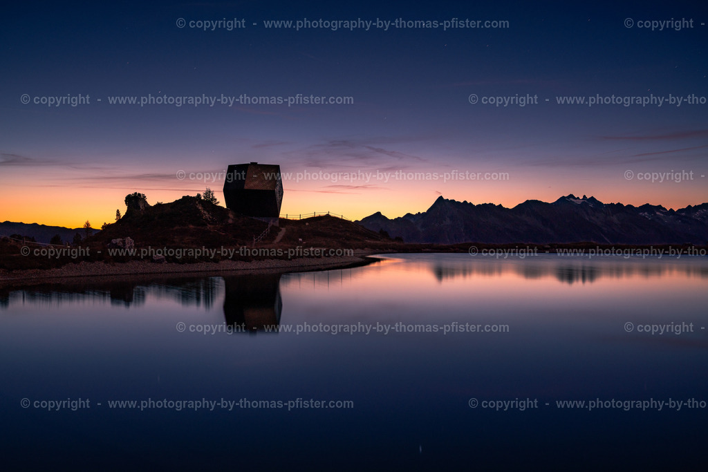 Granatkapelle ohne Schnee copyright  Thomas Pfister-21 | PHOTOGRAPHY BY THOMAS PFISTER