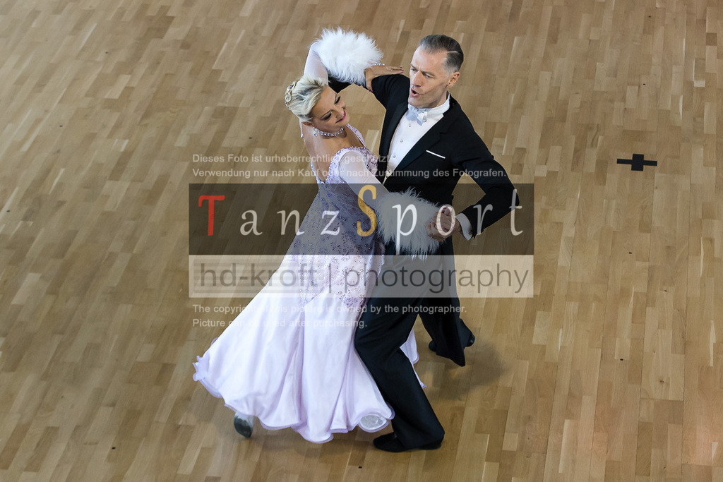 20240525_RL-Masters3-Std_4799 | Tanzsportbilder, Standardtanz, Lateintanz, WDSF, DTV, LTVB, dancecomp, goc, hessen tanzt, blaues band der spree, walzer, tango, wiener walzer, slowfox, quickstepp, samba, rumba, cha-cha-cha, paso doble. jive, hd-kroft photography, turniertanzsport