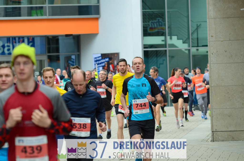 VR Bank Hauptlauf 10000m | 3 Koenigslauf 2023 - Realisiert mit Pictrs.com